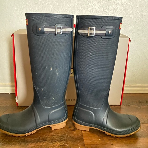 Hunter Boots - Picture 3 of 8